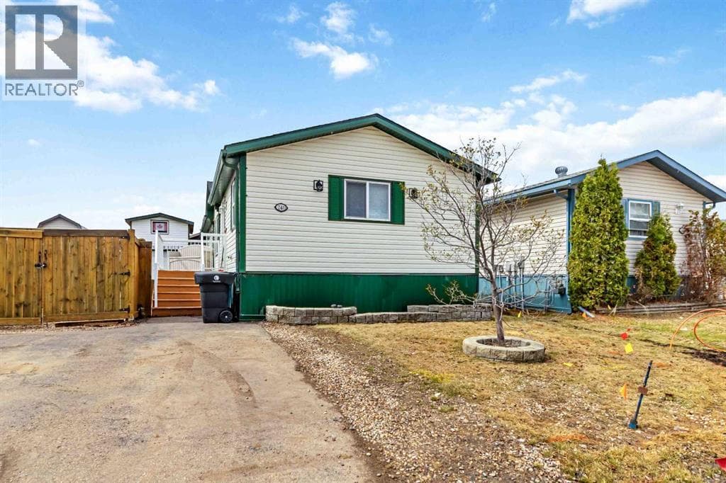 240 Mckinlay Crescent