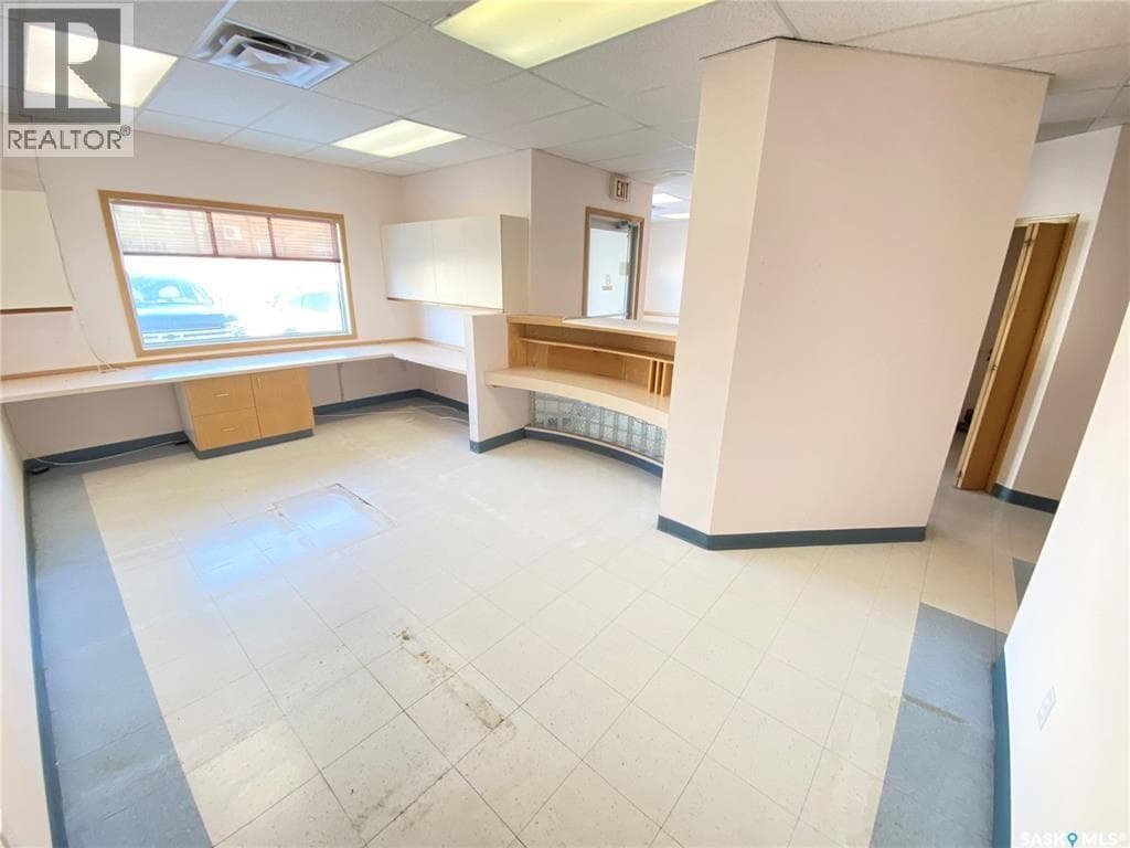 228 Railway AVENUE — photo 5