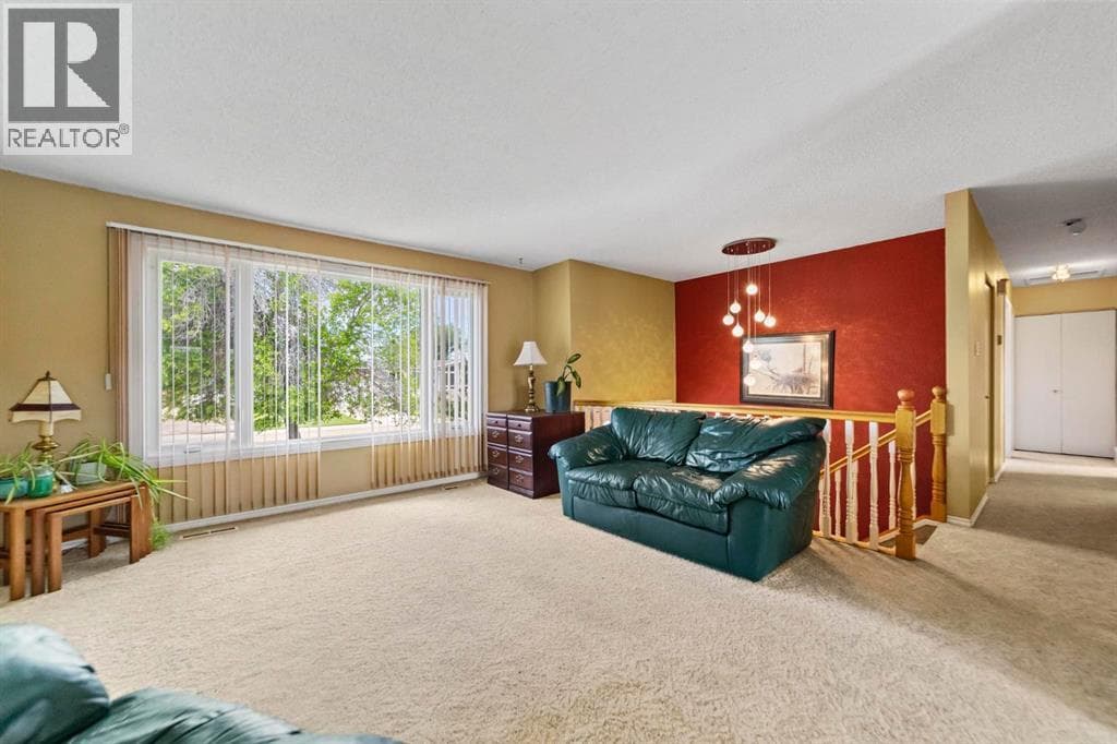 4021 58 Street — photo 5