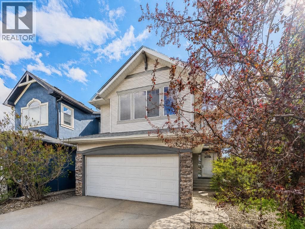 143 Cougarstone Square SW