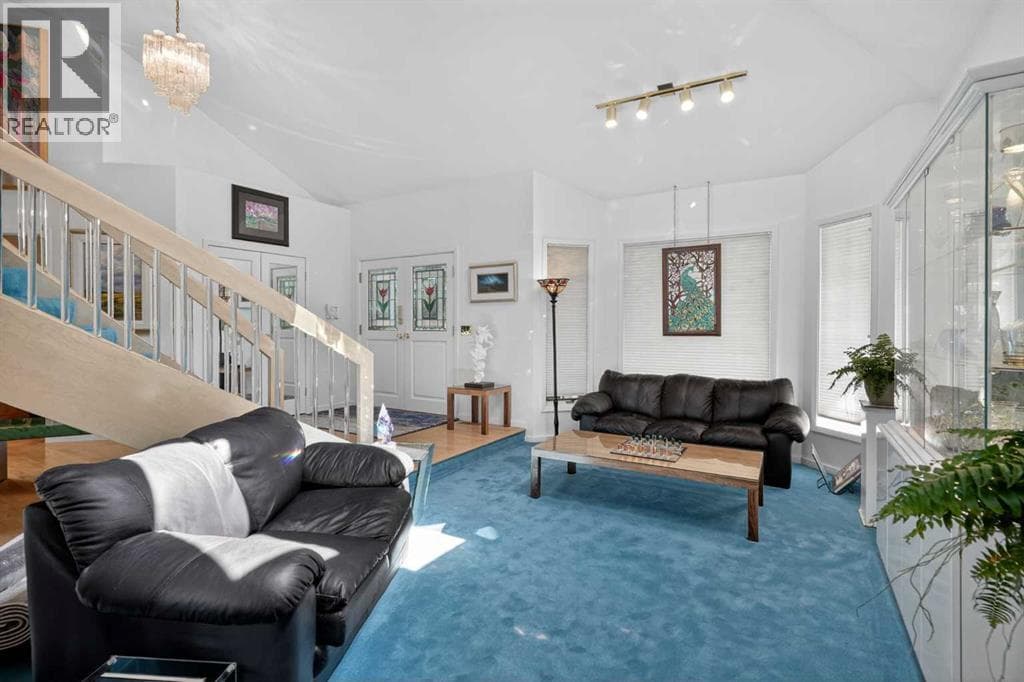 523 Scimitar Bay NW — photo 5