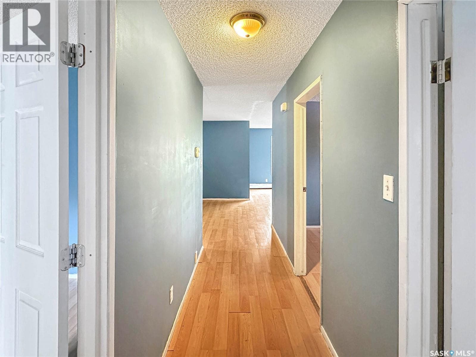 208 Lorne STREET — photo 5
