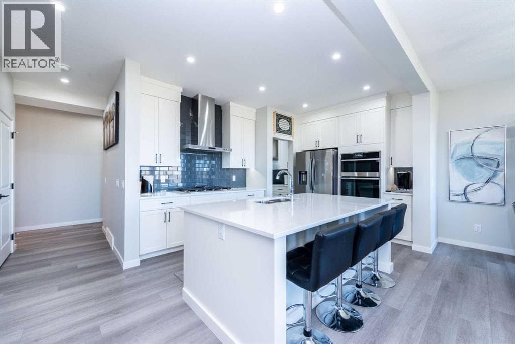 46 Savoy Landing SE — photo 3