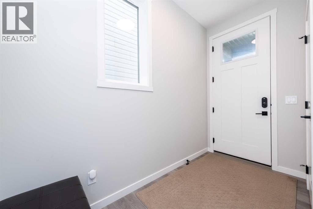 46 Savoy Landing SE — photo 2
