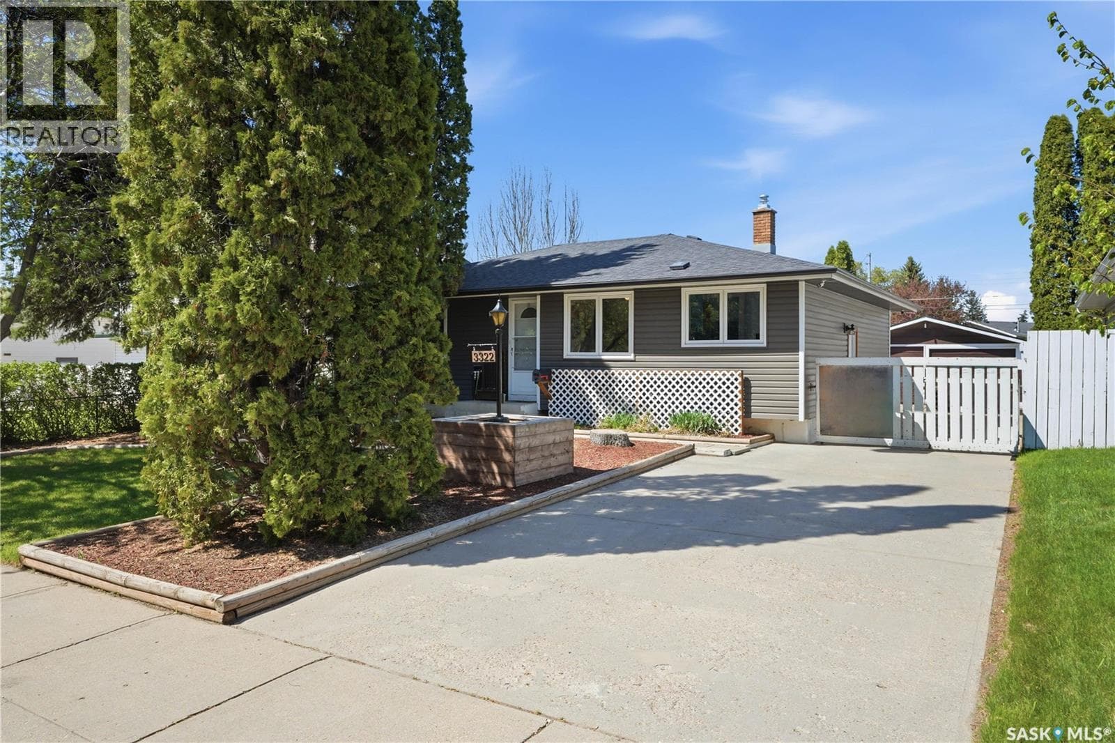 3322 Harrington STREET — photo 2