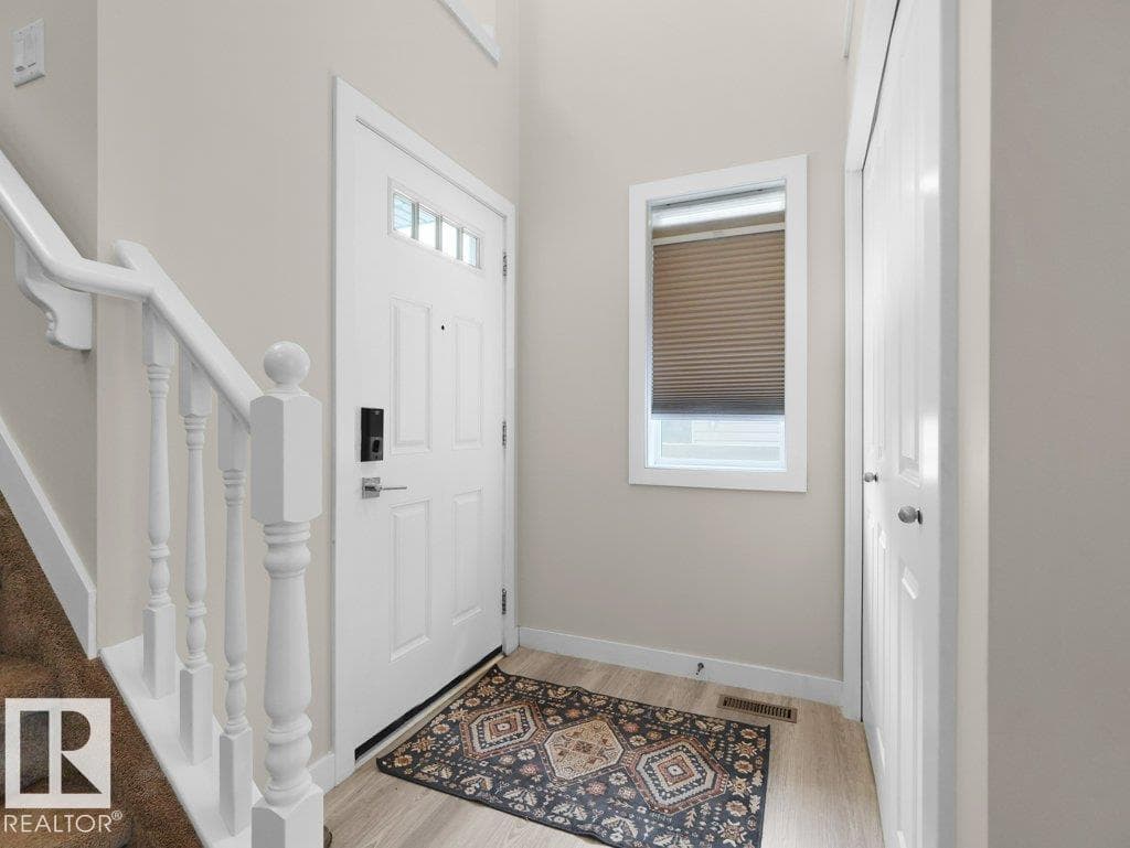 3756 8 ST NW — photo 5