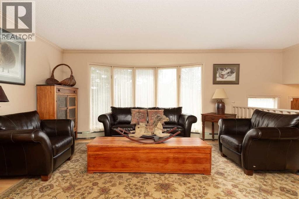 41 Simon Fraser Boulevard W — photo 4