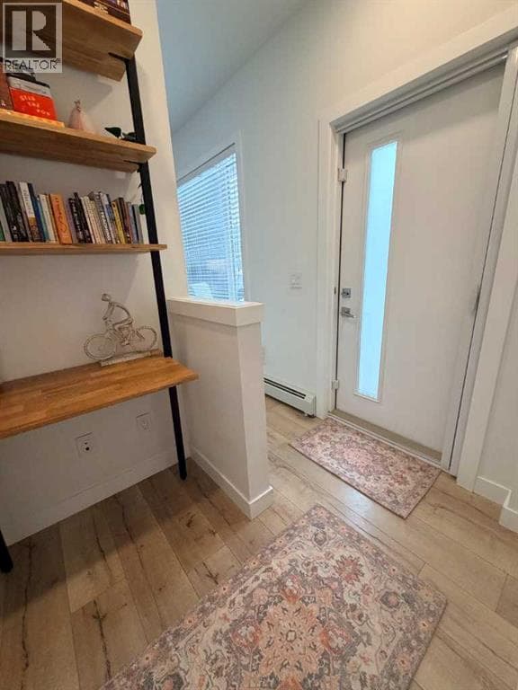 102, 3125 39 Street NW — photo 3