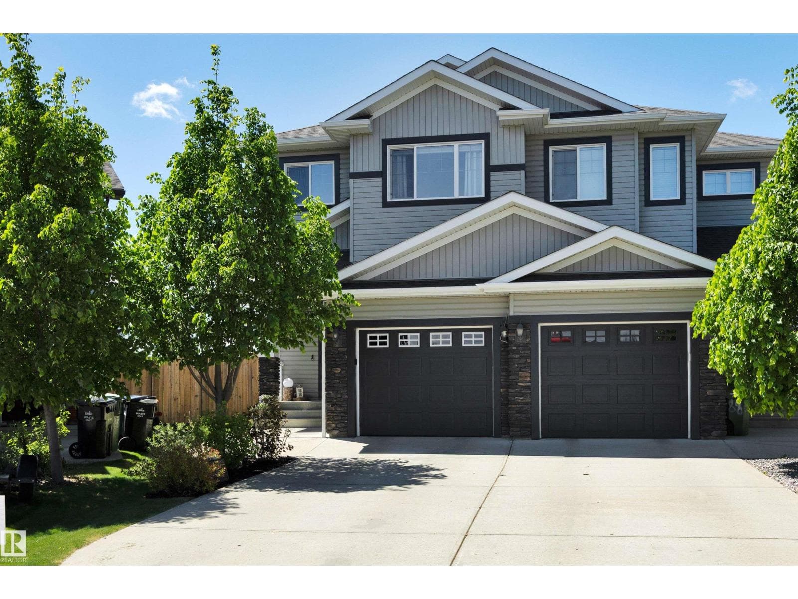 86 SANDALWOOD PL