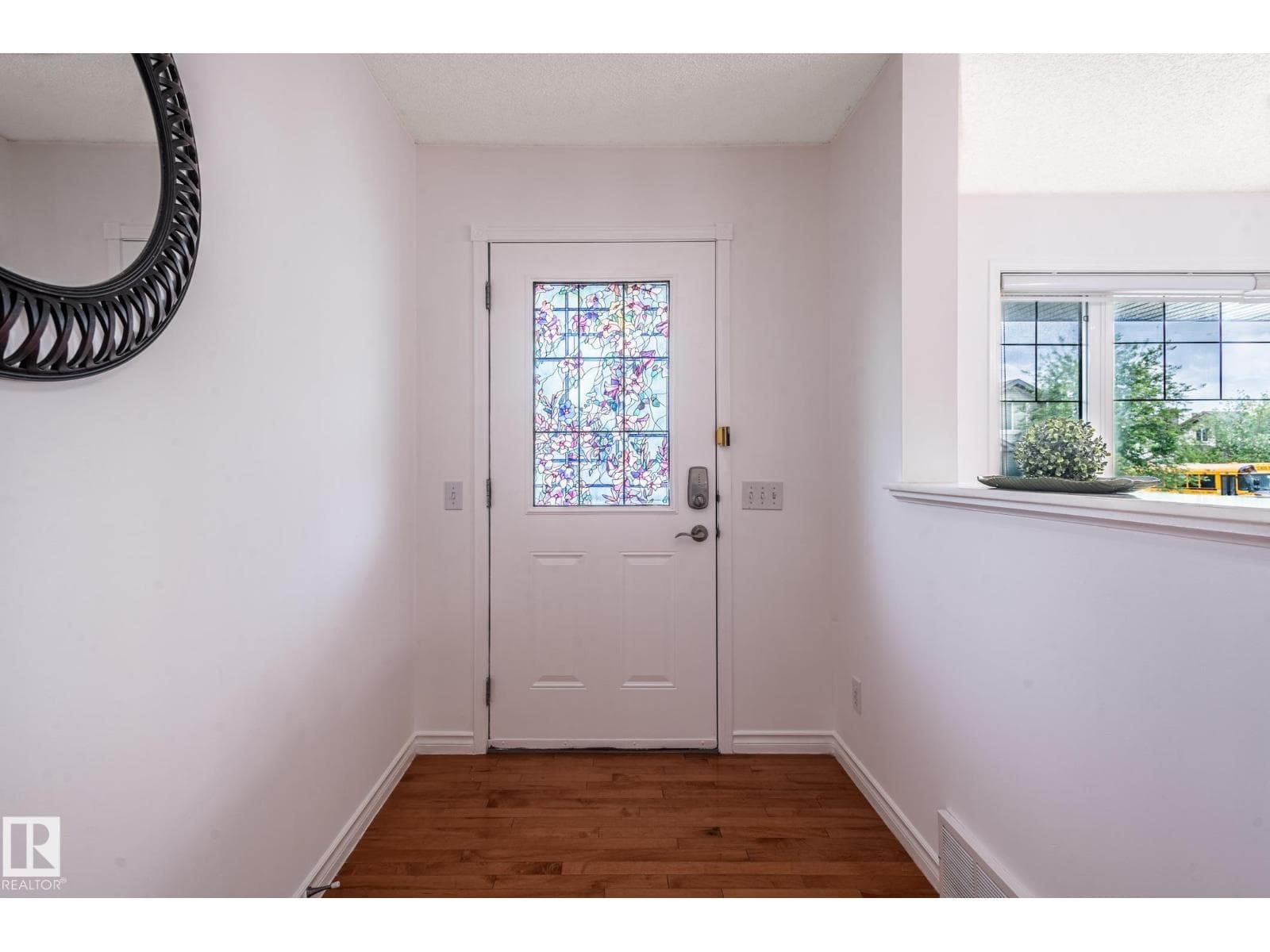5919 203 ST NW — photo 5