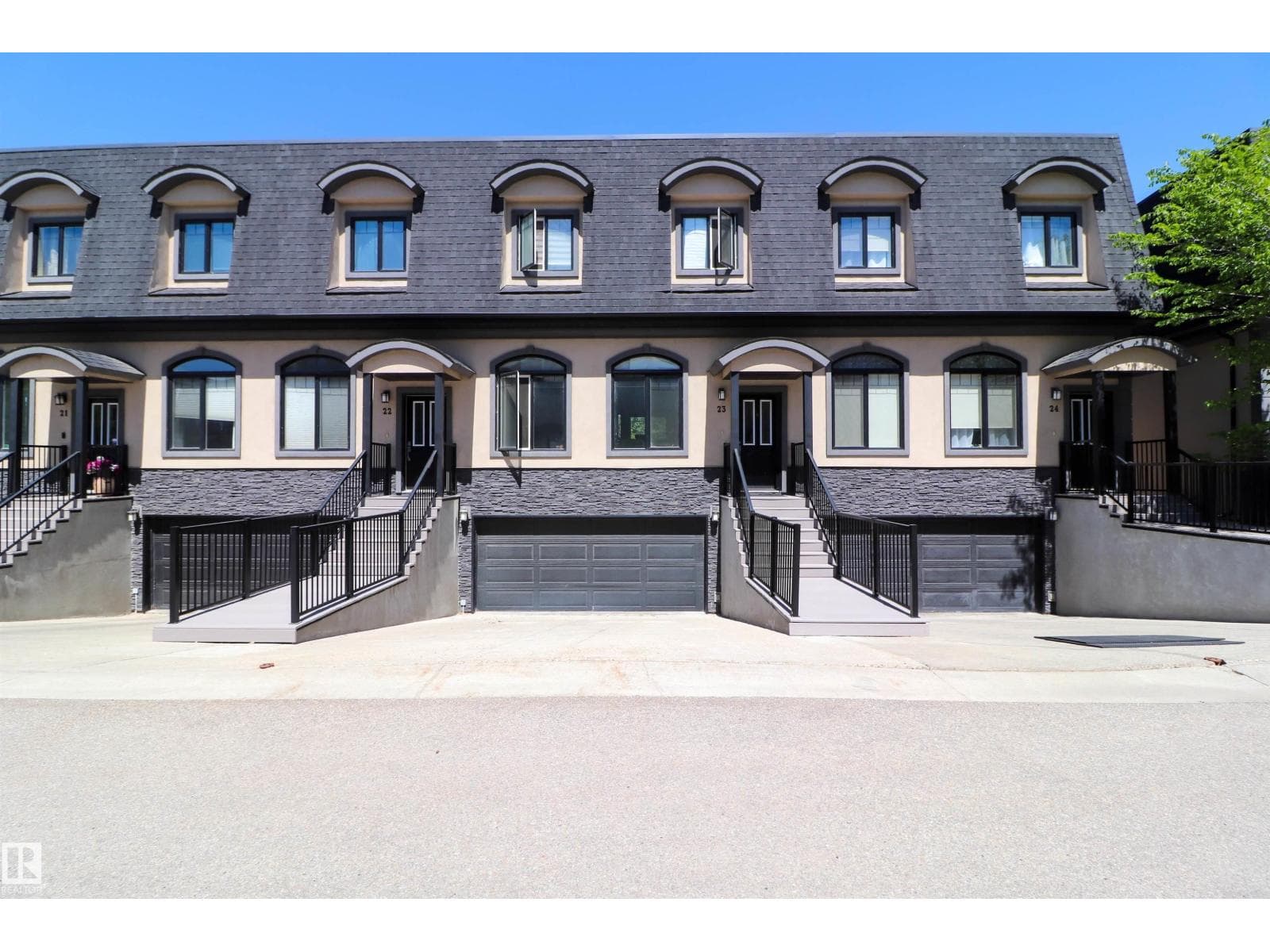 #23 5873 MULLEN PL NW