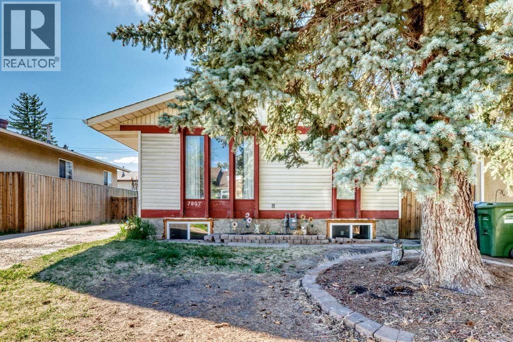 7807 20A Street SE — photo 2