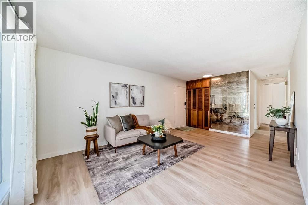 7807 20A Street SE — photo 4