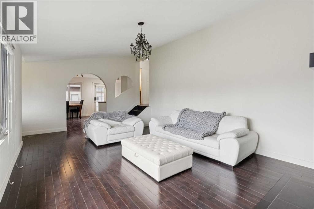 214 Springwood Place SW — photo 3