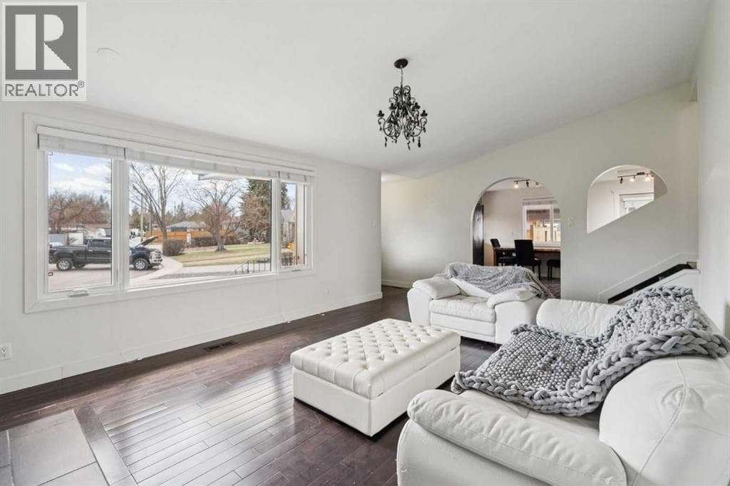 214 Springwood Place SW — photo 4