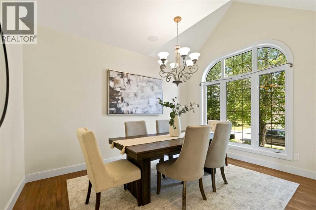 48 Strathlea Close SW — photo 4