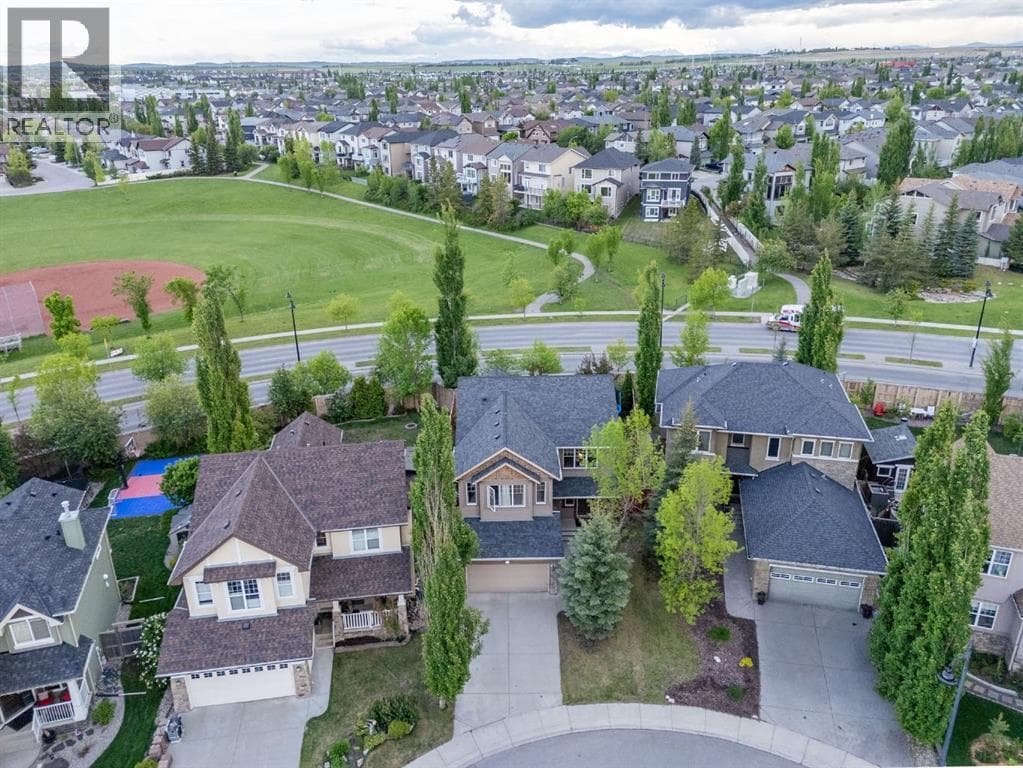 575 Evergreen Circle SW — photo 3