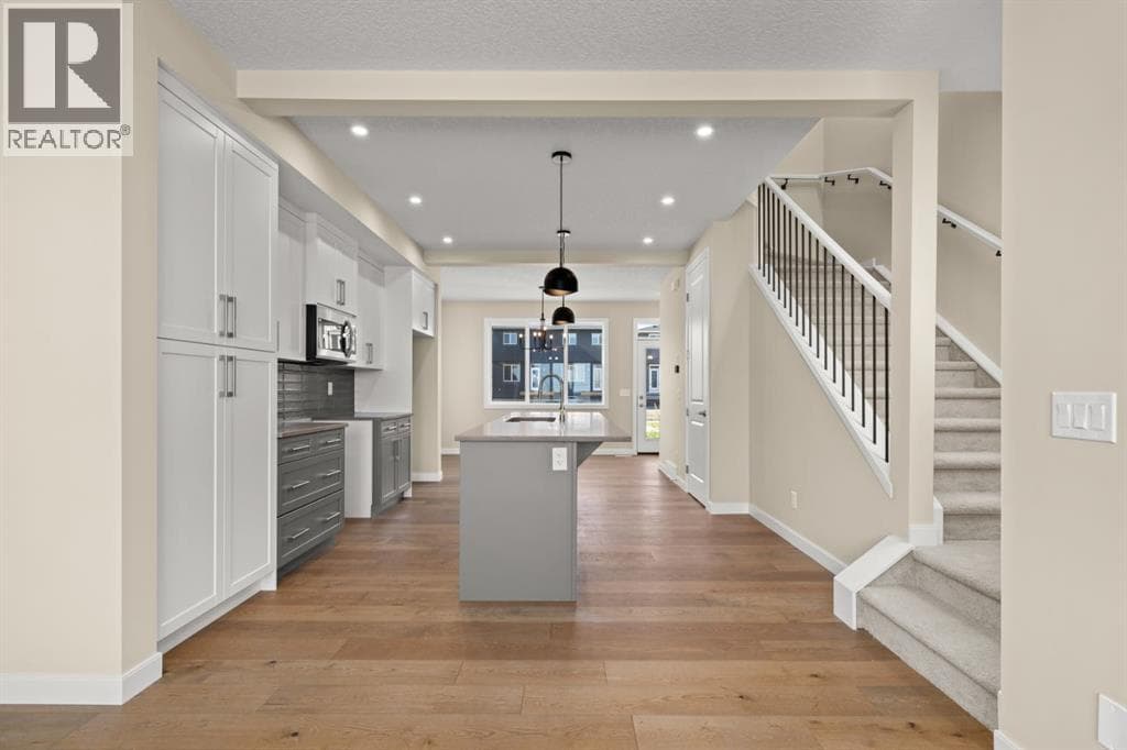 640 Sora Boulevard SE — photo 3