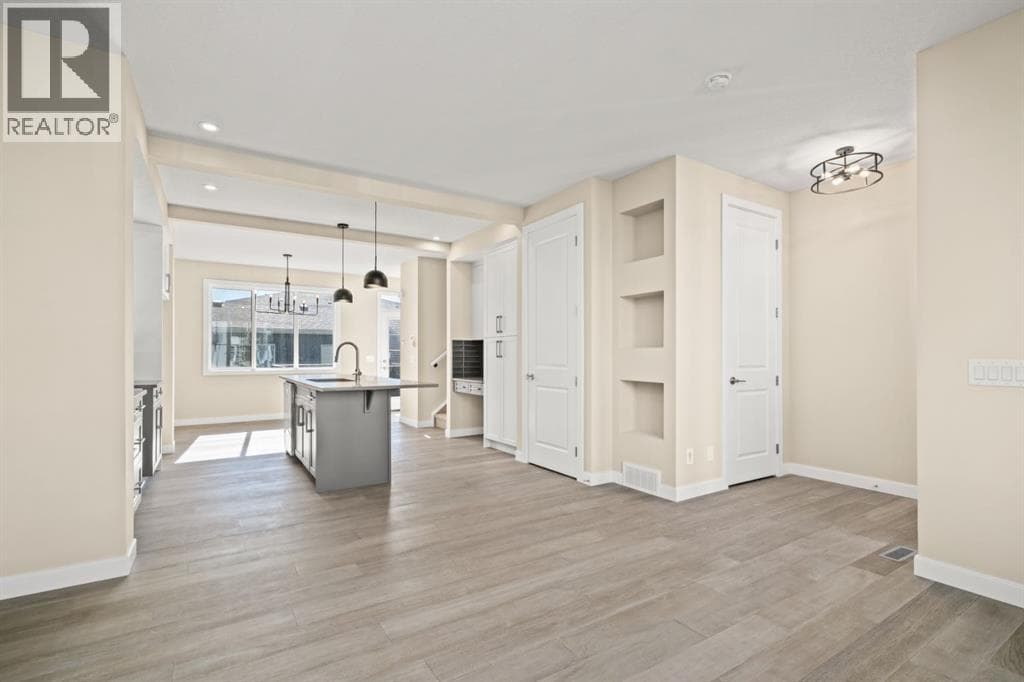 388 Sora Boulevard SE — photo 3