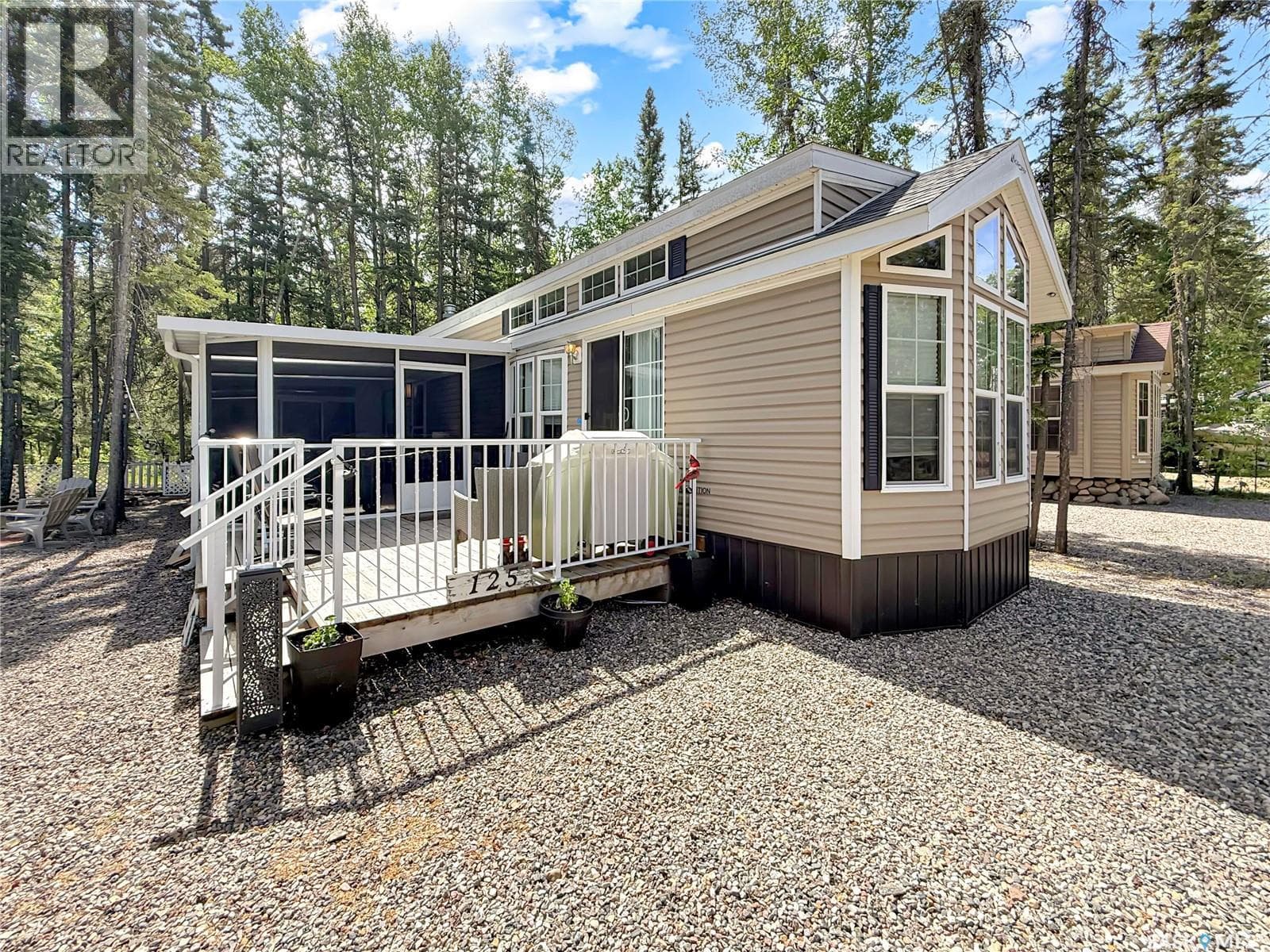 125 Cardinal CRESCENT