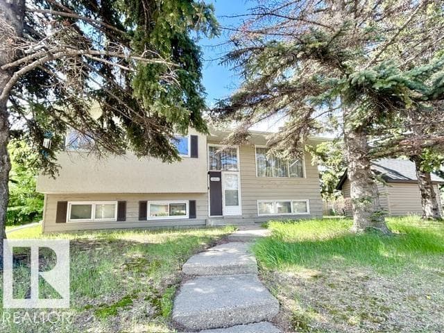 10803 40 AV NW — photo 3