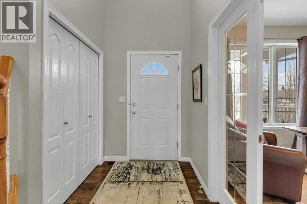 190 Asmundsen Avenue — photo 5