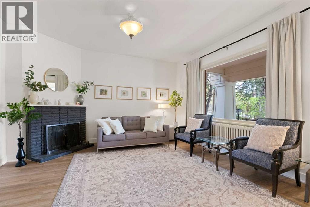 342 Superior Avenue SW — photo 4