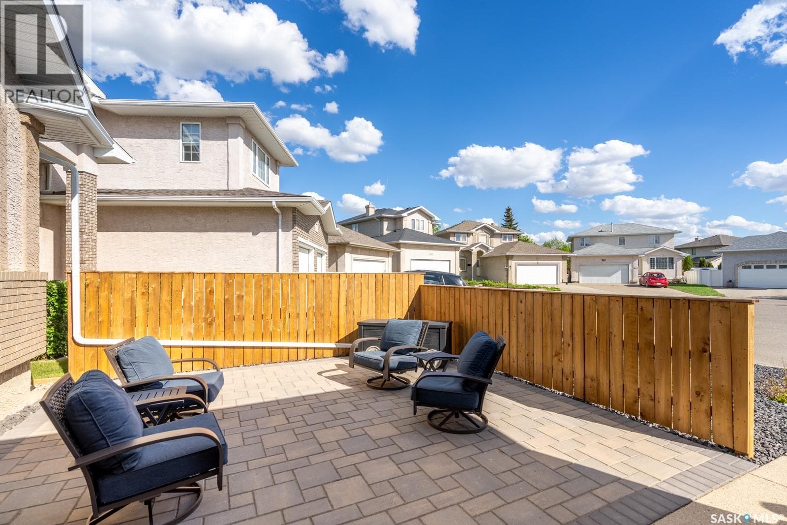 3807 Britannia PLACE E — photo 3