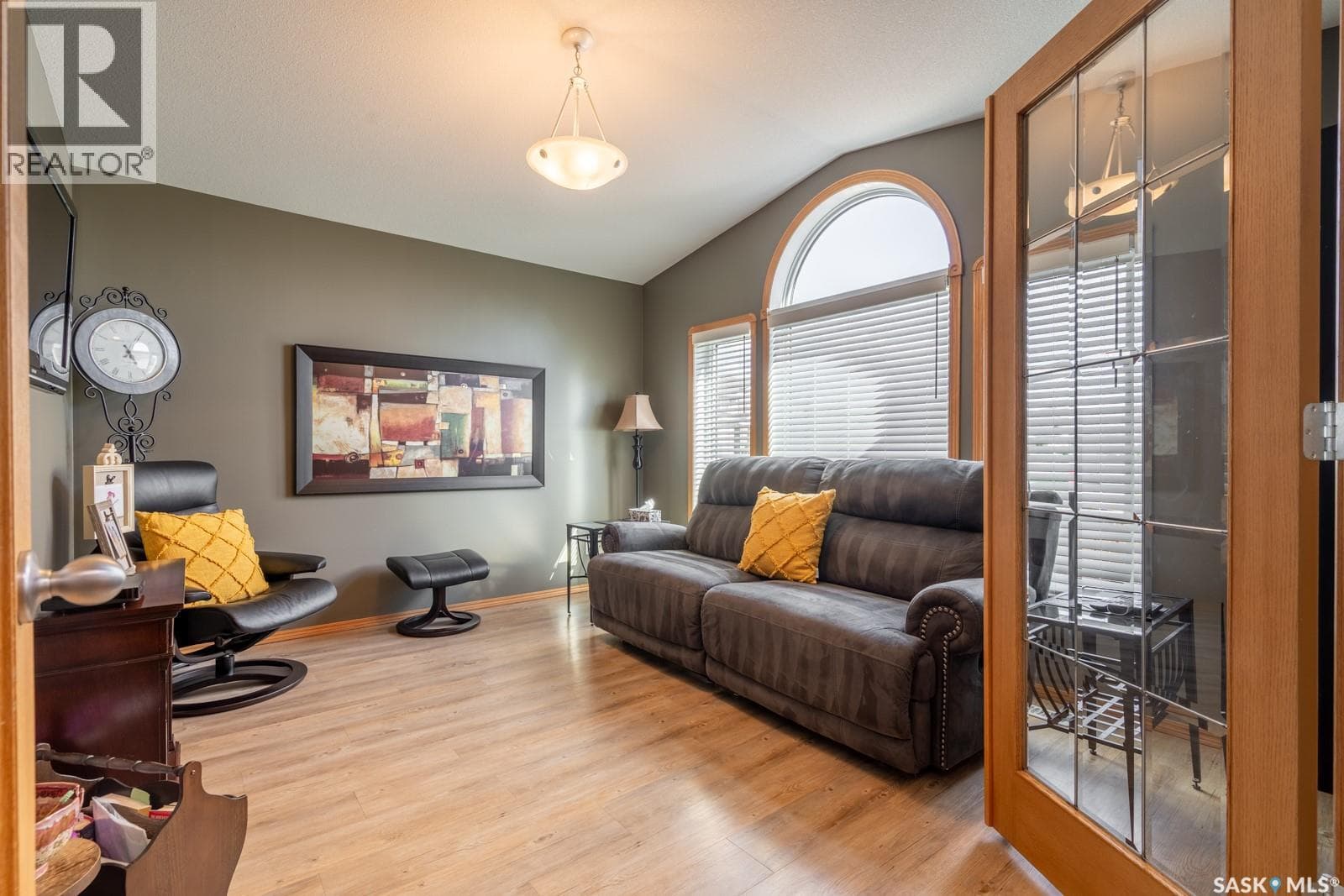 3807 Britannia PLACE E — photo 5