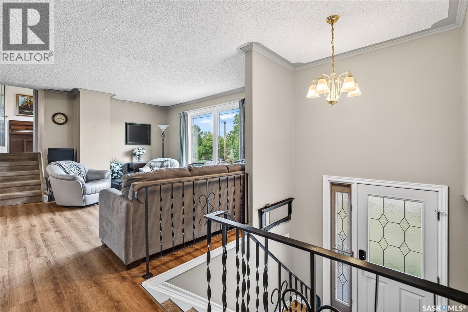 923 Laurier STREET — photo 4
