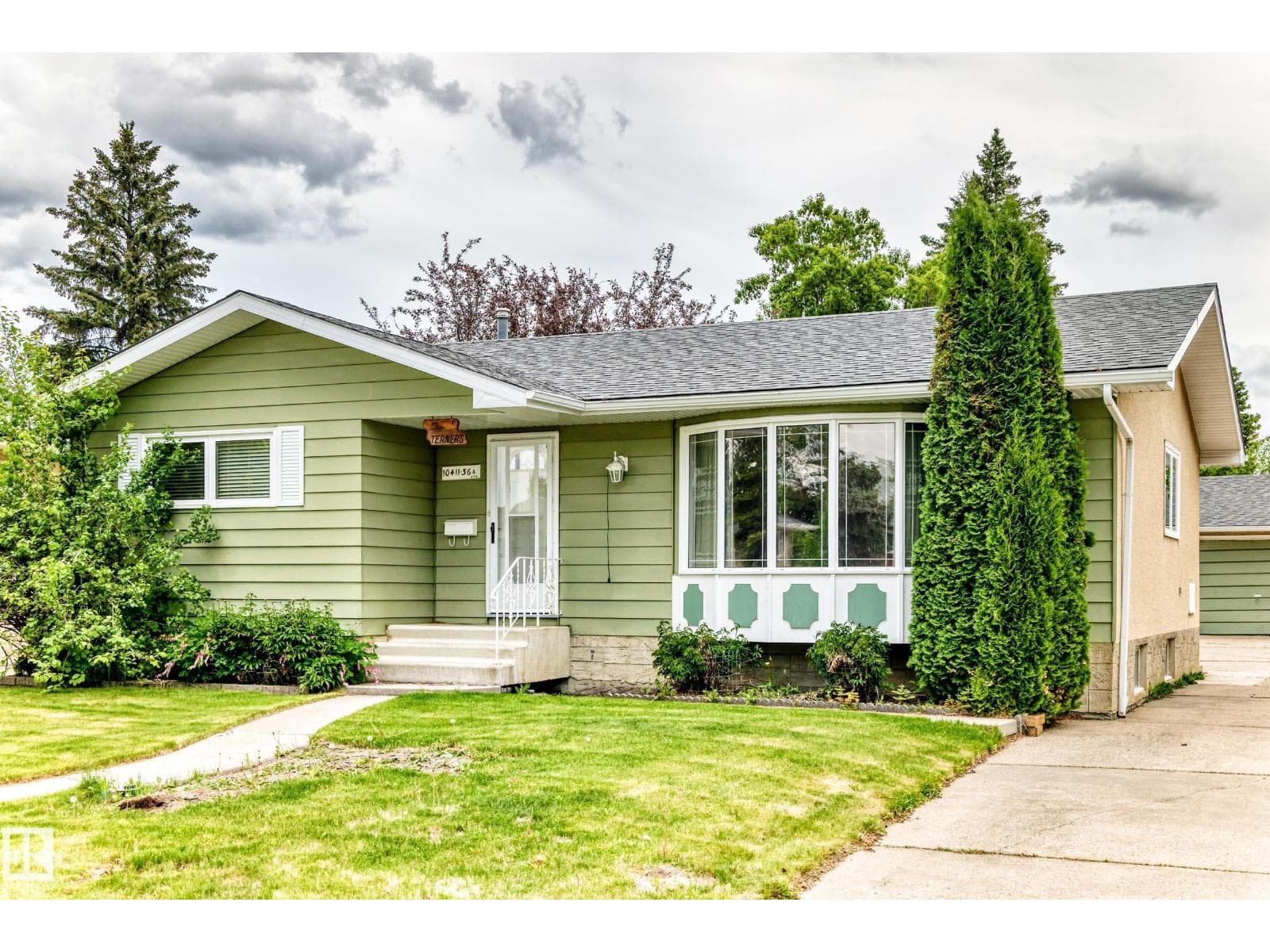 10411 36A AV NW