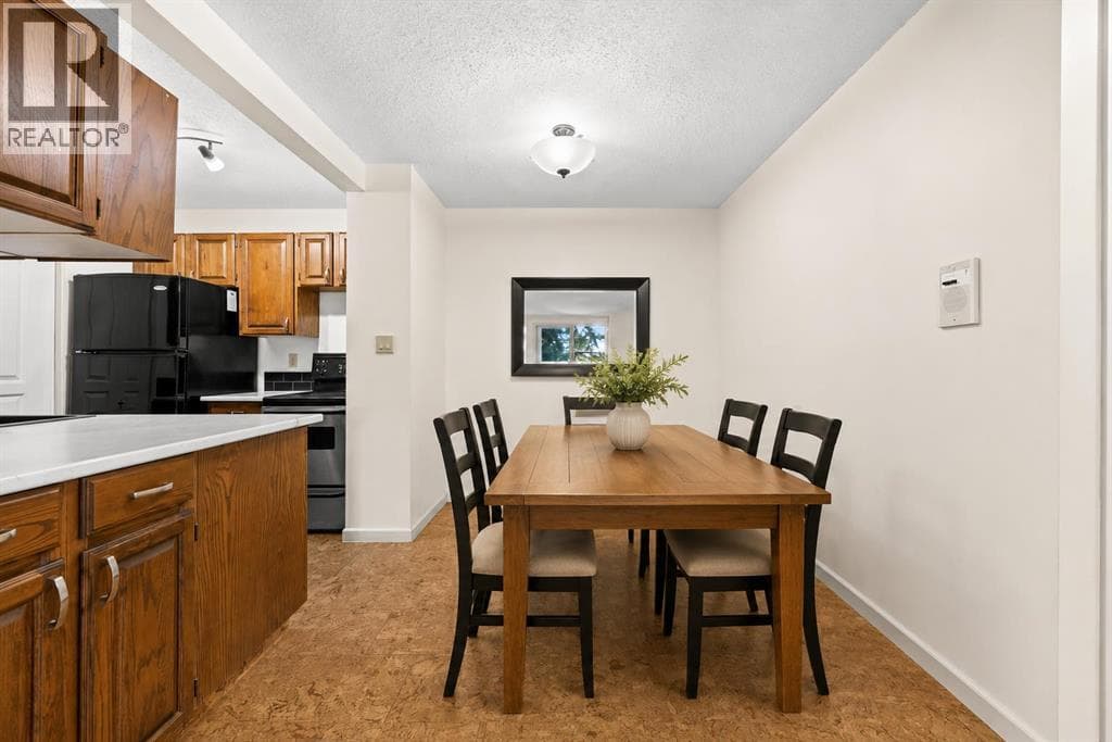 722, 6400 Coach Hill Road SW — photo 4