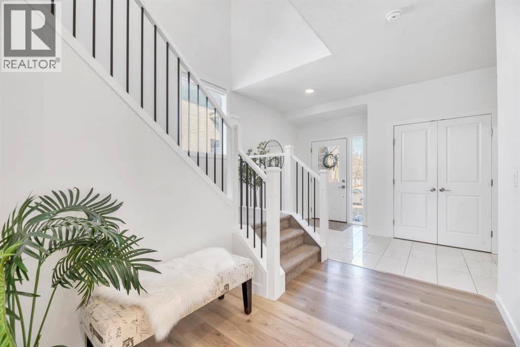 485 Legacy Boulevard SE — photo 4