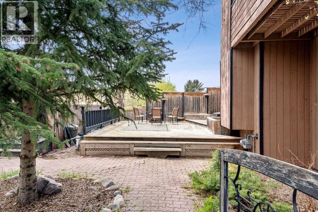 65 Carolina Drive — photo 4