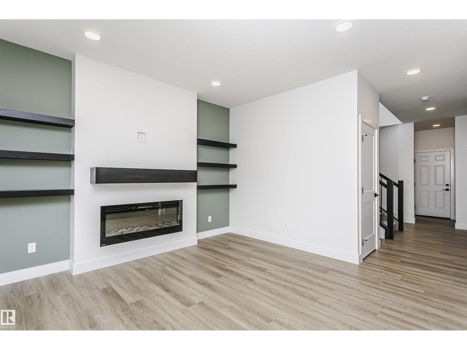 6210 DANSEREAU CR — photo 5