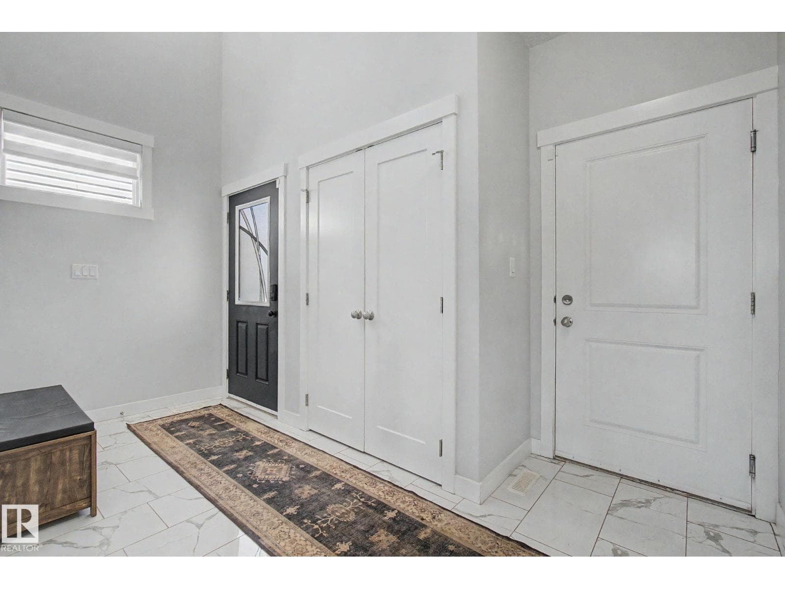 170 SPRUCE GARDENS CR — photo 5