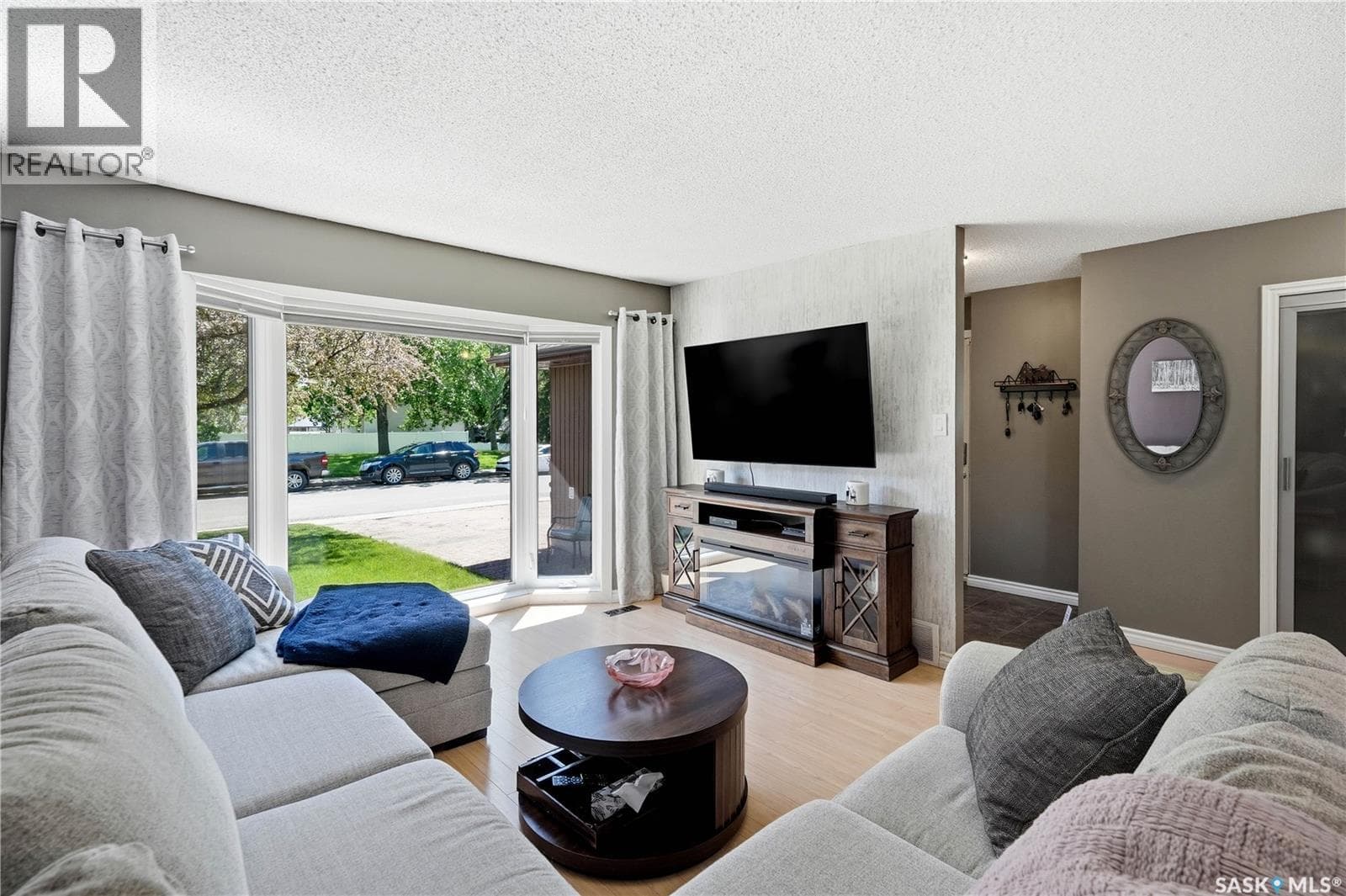 179 Merlin CRESCENT — photo 2