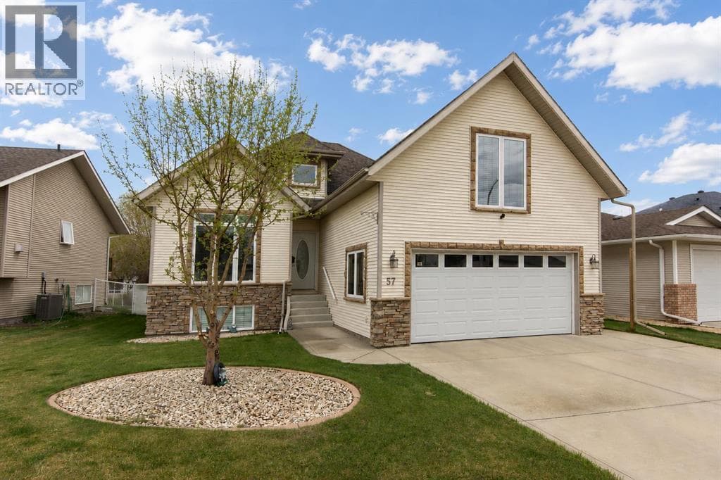 57 Lagrange Crescent