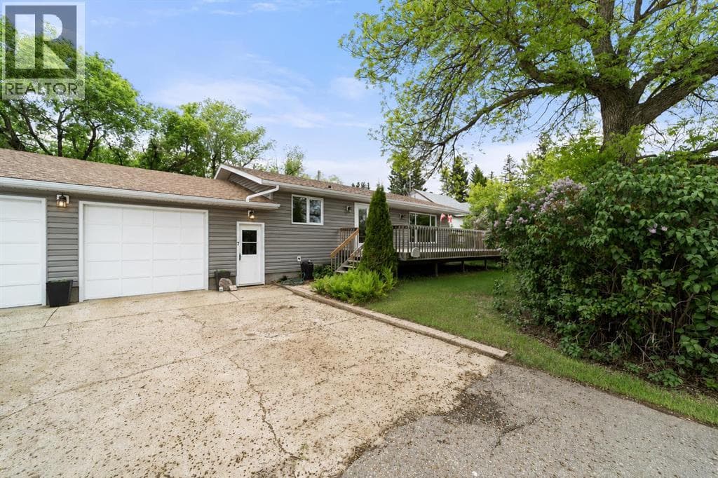 7 2 Avenue