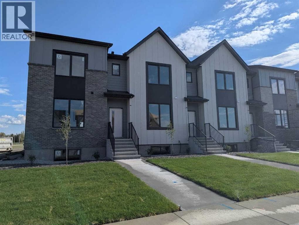 2803 16 Avenue — photo 3