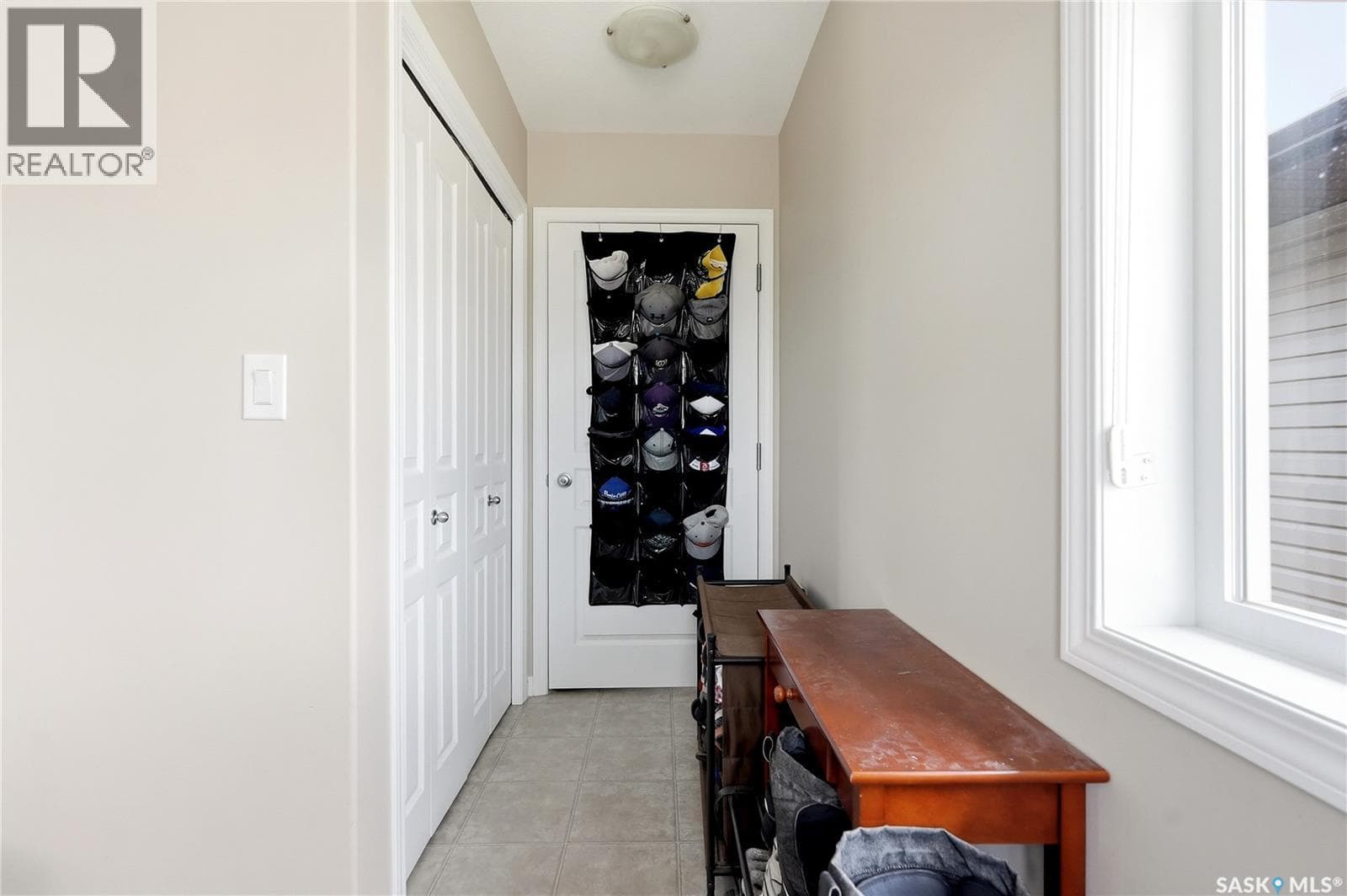 808 Glenview COVE — photo 3