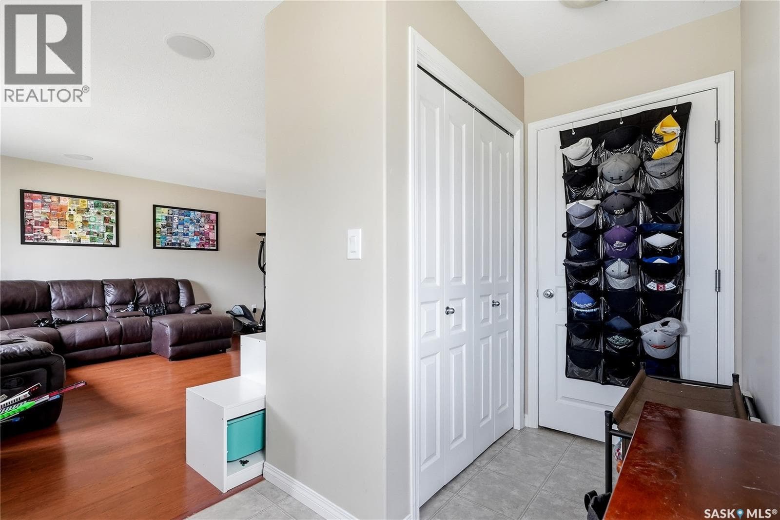 808 Glenview COVE — photo 4