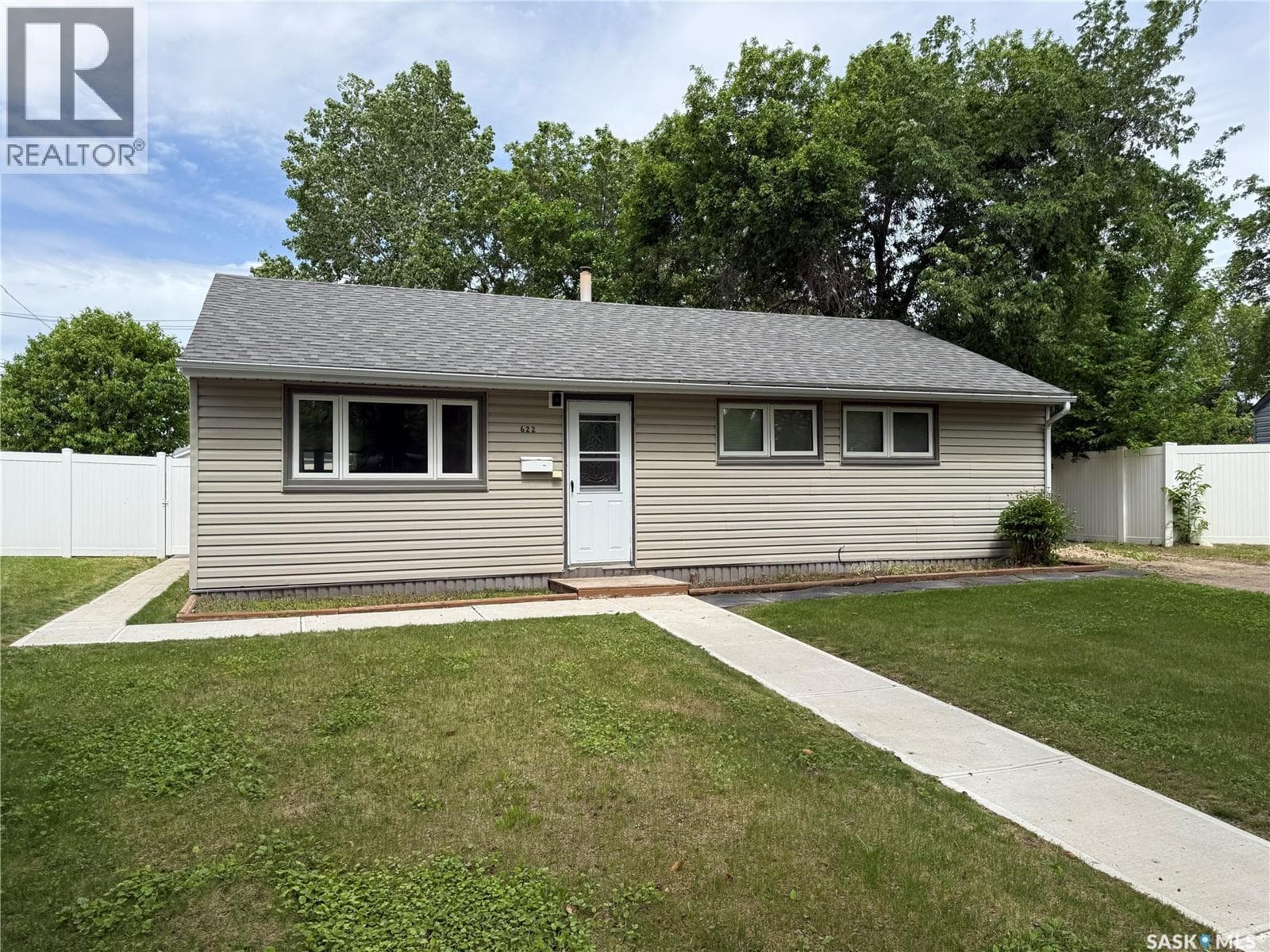 622 Williams CRESCENT — photo 2