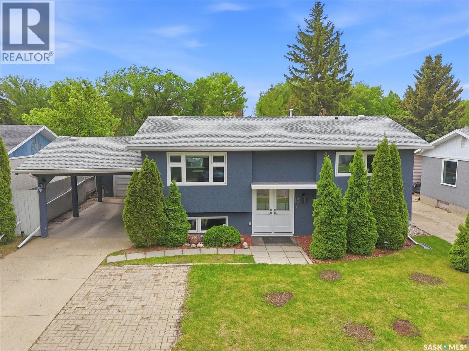 15 Selkirk CRESCENT