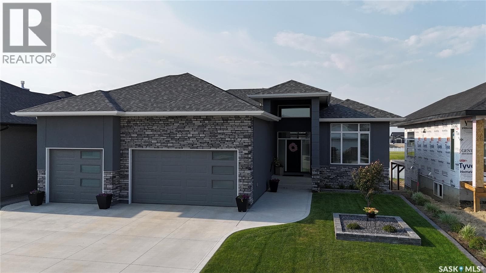222 Albright CRESCENT