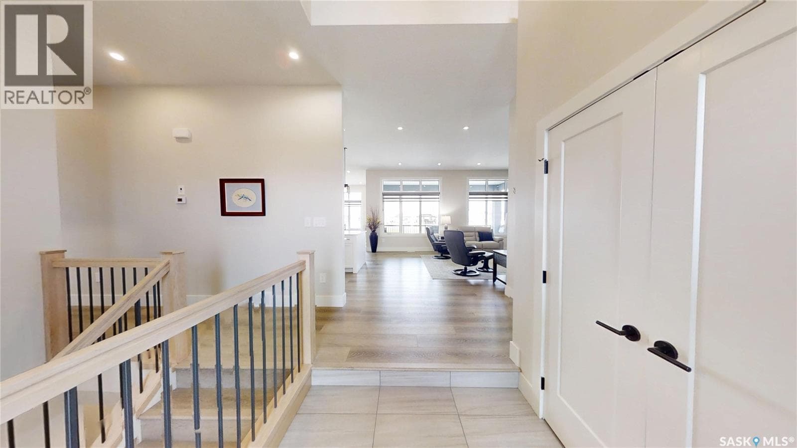 222 Albright CRESCENT — photo 3