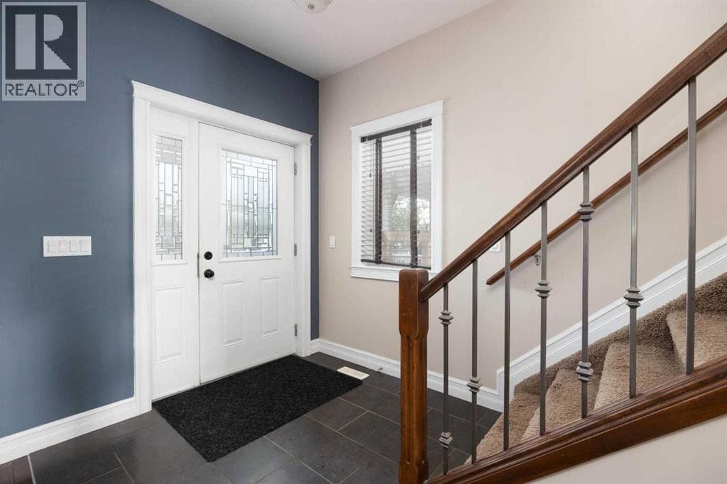 257 Hawthorn Way — photo 4