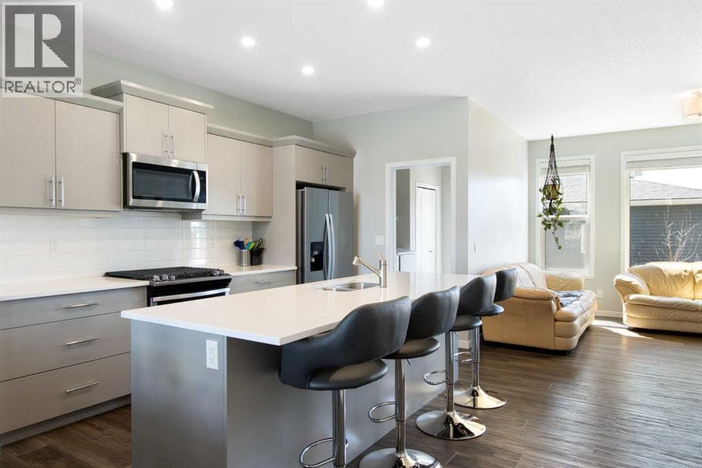 127 Ellen Road — photo 3