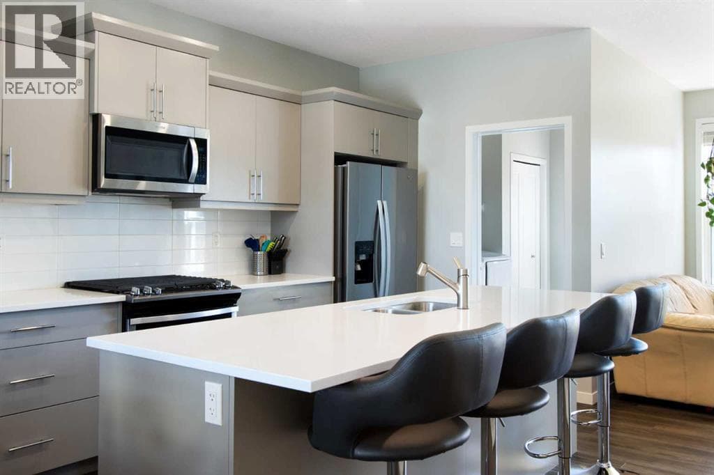 127 Ellen Road — photo 4