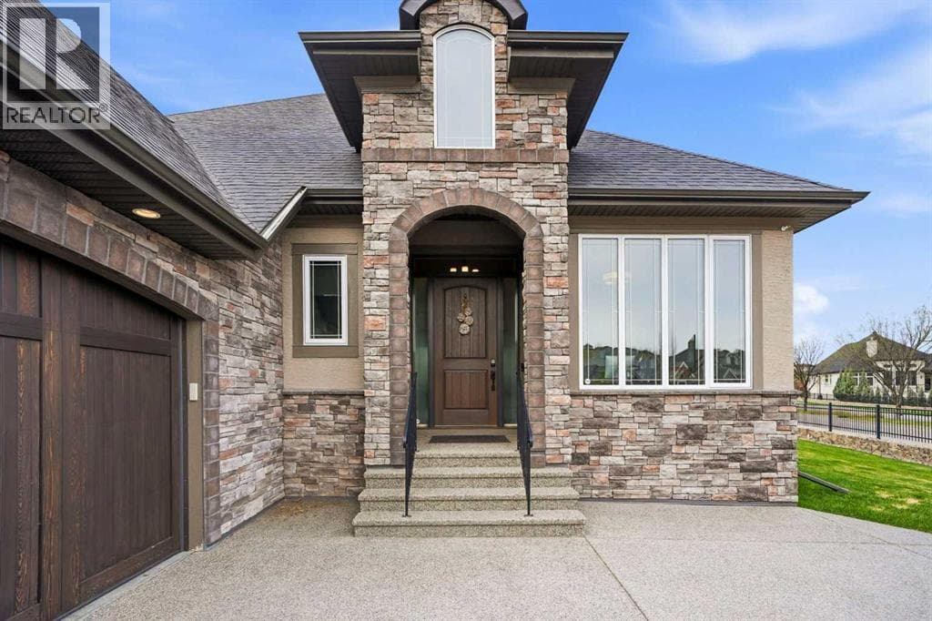 45 Cranbrook Heights SE — photo 2